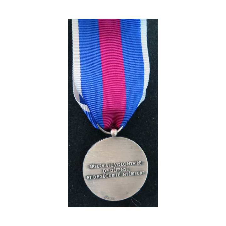 FRANCE : médaille d'argent de réserviste volontaire de défense et de sécurité intérieure