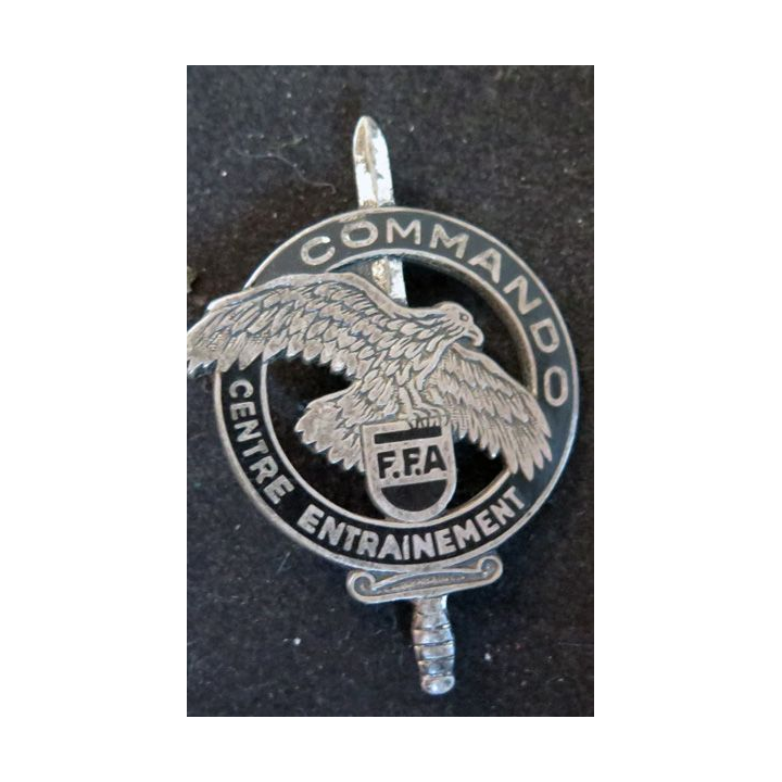 CEC FFA : insigne du Centre d'Entrainement Commando des Forces Françaises en Allemagne de fabrication DRAGO G. 2089