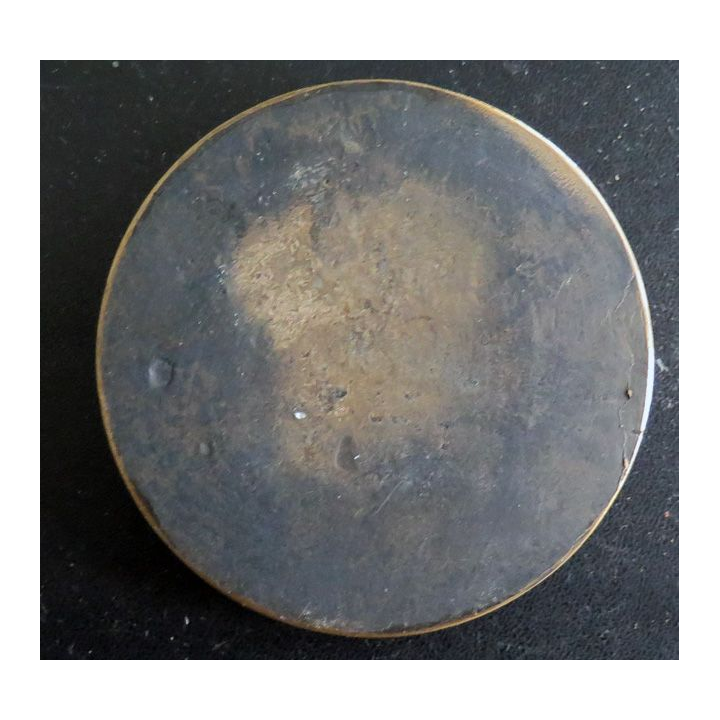 MARINE : Tape de bouche en bronze du Clémenceau sans support bois diamètre 9 cm