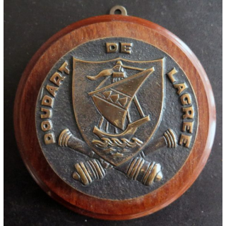 MARINE : Tape de bouche en bronze de l'Aviso Escorteur Doudard de Lagrée diamètre 10 cm