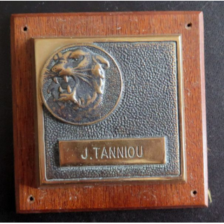 BRETAGNE : plaque en bronze du Clémenceau attribuée à J. Tanniou 9 x 8,7 cm
