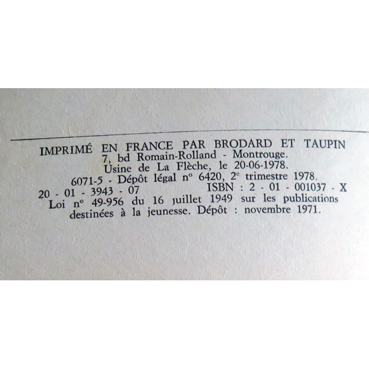 Alice est les plumes de paon de Caroline Quine bibliothèque verte 1978