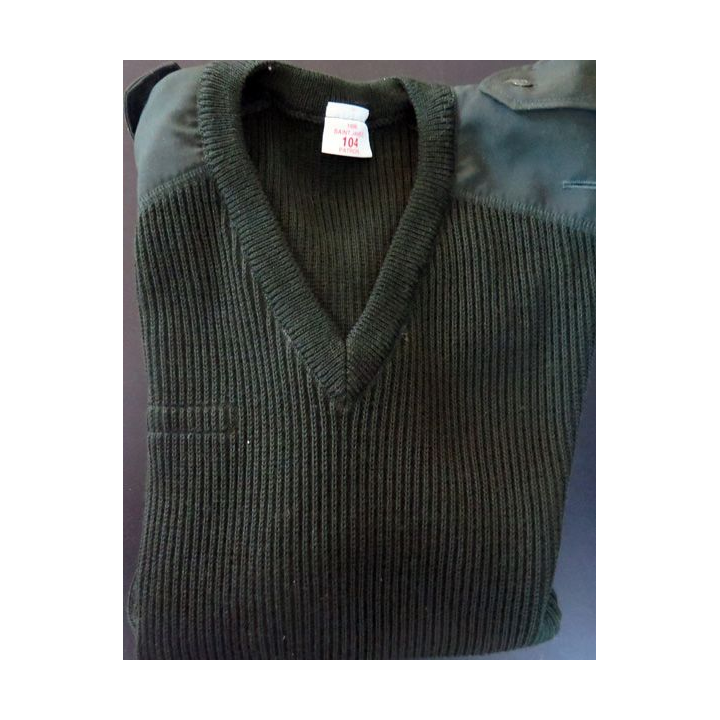 Pull militaire NEUF col en V fabricant SAINT JAMES 1996  taille 104 Patron