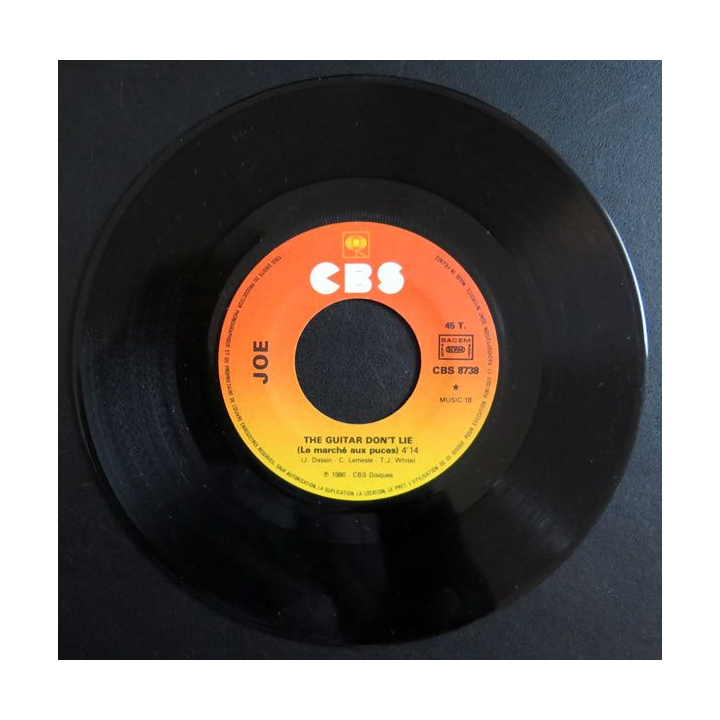 Disque 45 Tours The Guitare don't lie de Joe Dassin