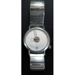 Montre Vintage J.C. Mareschal Taboo-Taboo avec bracelet métallique extensible