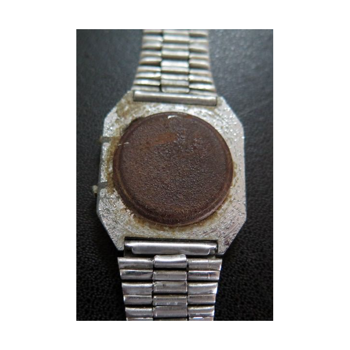 Montre Vintage Homme LCD QUARTZ bracelet métallique argenté
