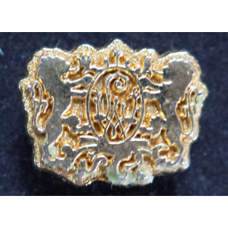 Pin's royal 