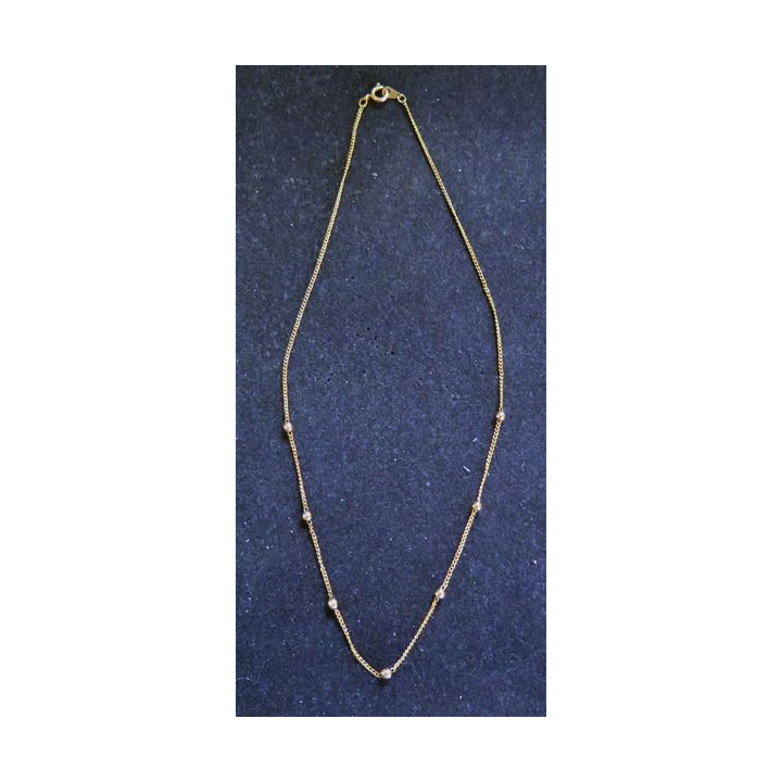 Petite chaine en métal doré  38 cm