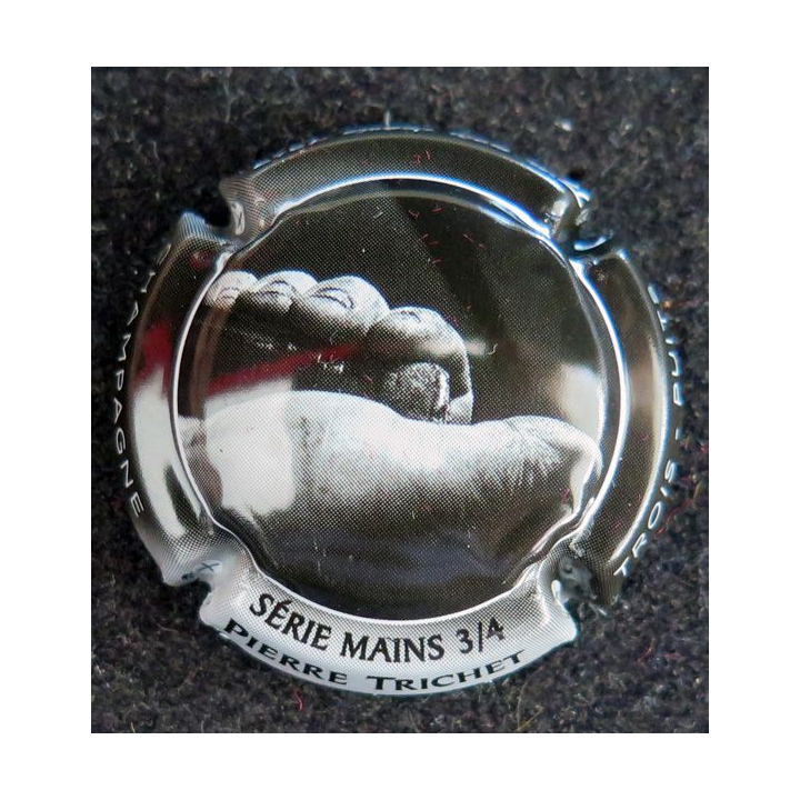 Capsule Muselet de bouteille de champagne TRICHET Pierre 5b 3/4 mains