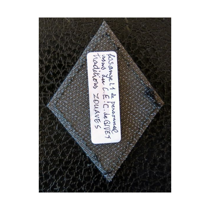 LOSANGE DE BRAS MODÈLE 45 : insigne tissu cadre du CEC de Givet (9° Zouaves) dos velcro