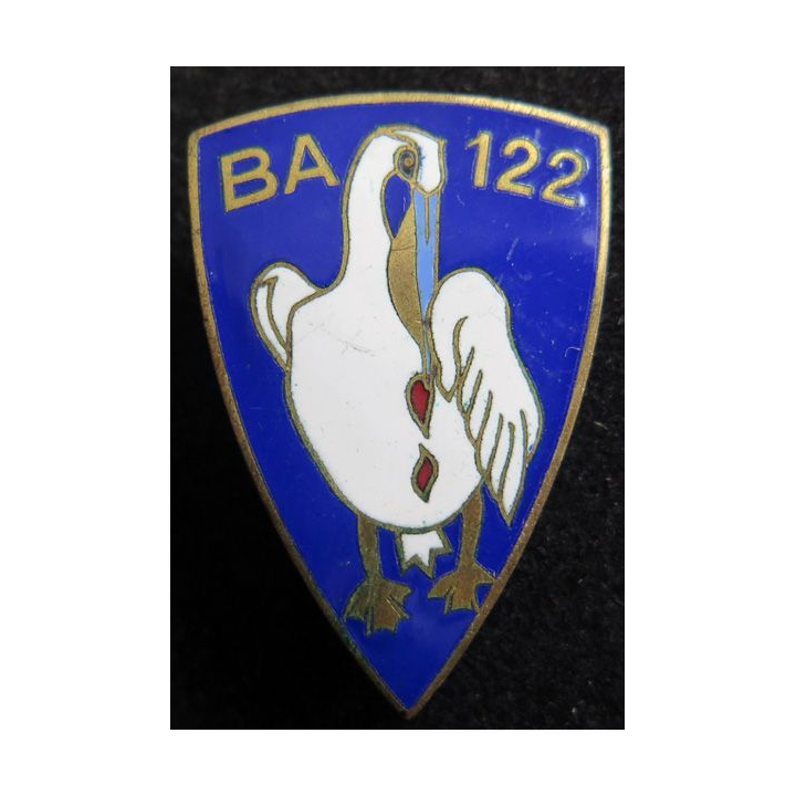 BA 122 : Base aérienne 122 Chartres de fabrication Arémail Paris A.671