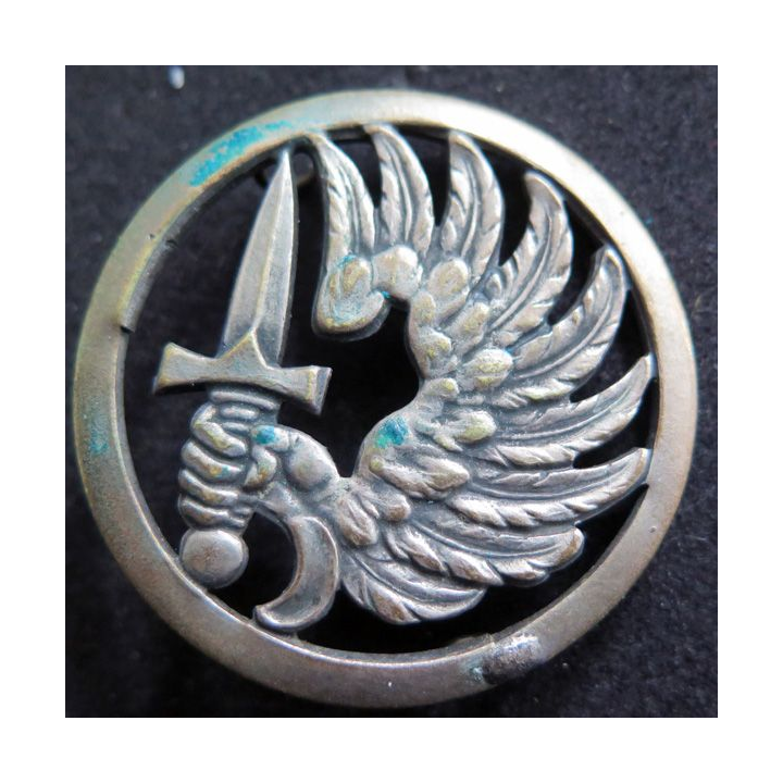BERET PARA : insigne de béret des régiments des troupes aéroportées et de chasseurs parachutistes