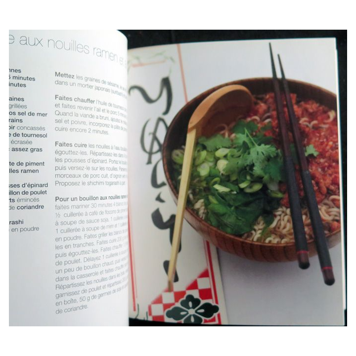 Petits plats asiatiques spécialités chinoises, thaïes et japonaises