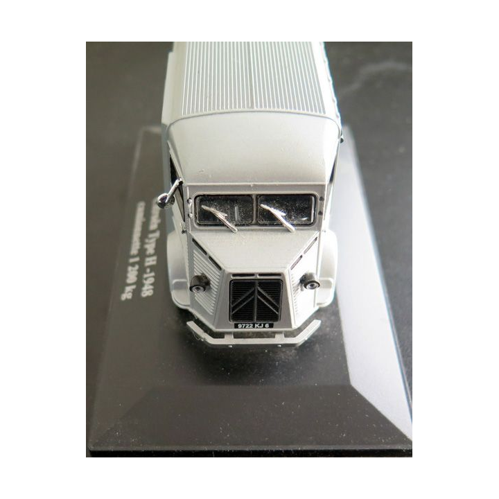 Voiture de collection Citroën Type H 1948 camionnette 1 200 kg  1/43°