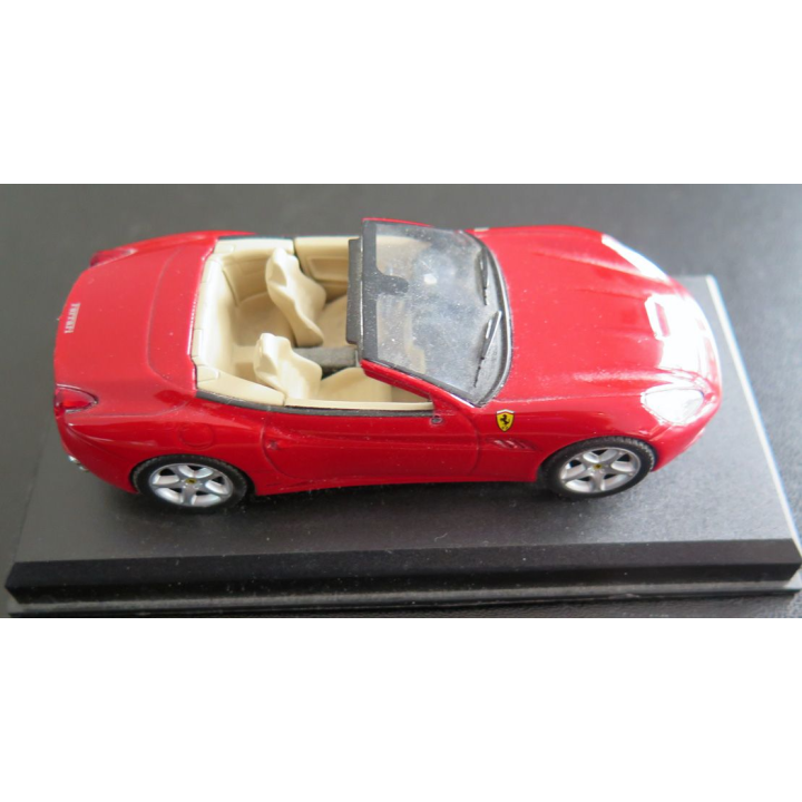 Voiture de collection Ferrari California 1/43°