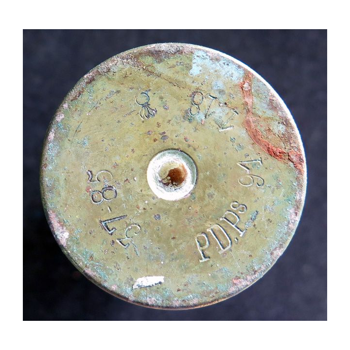 Obus gravé 1918 avec coq perché sur casque à pointe