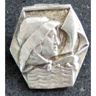insigne métallique des Bâtiments de pêche fabrication Bouillot Paris