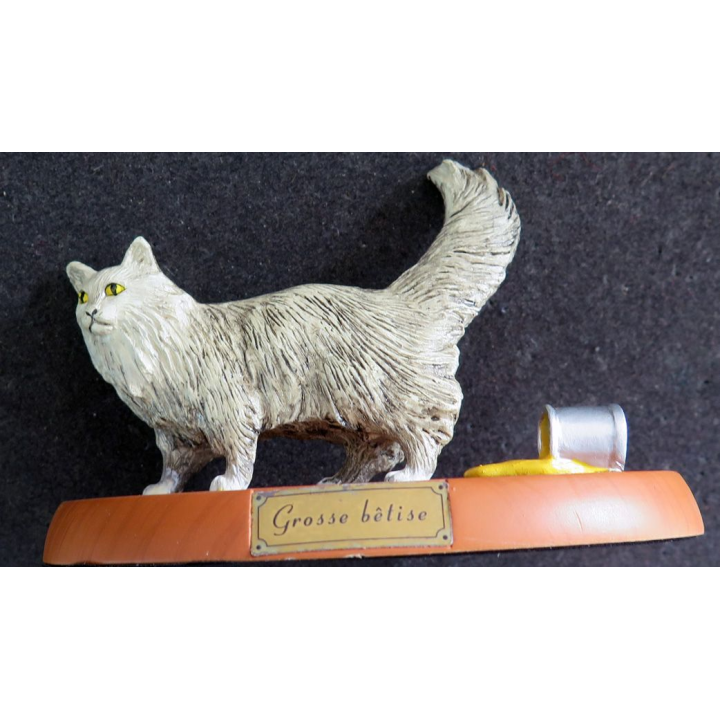 Figurine de Chat en résine :Grosse bêtise
