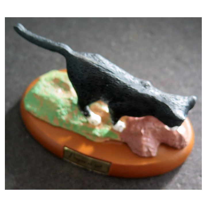 Figurine de Chat en résine : Propre et net