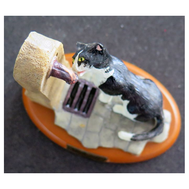 Figurine de Chat en résine : Quelle soif