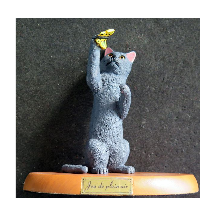 Figurine de Chat en résine : Jeu de plein air