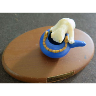 Figurine de Chat en résine : Un Singapura intrigué