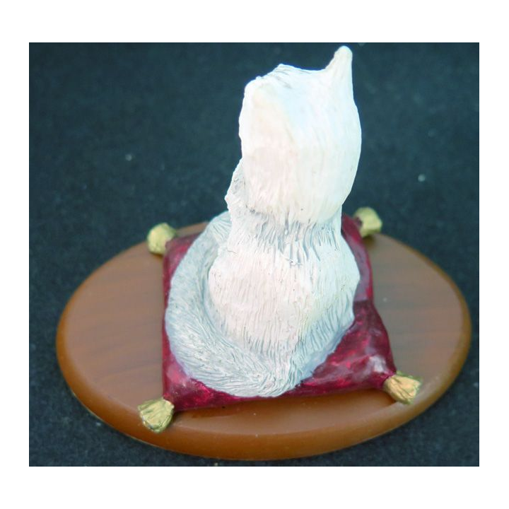 Figurine de Chat en résine : Un Persan  Chinchilla casanier