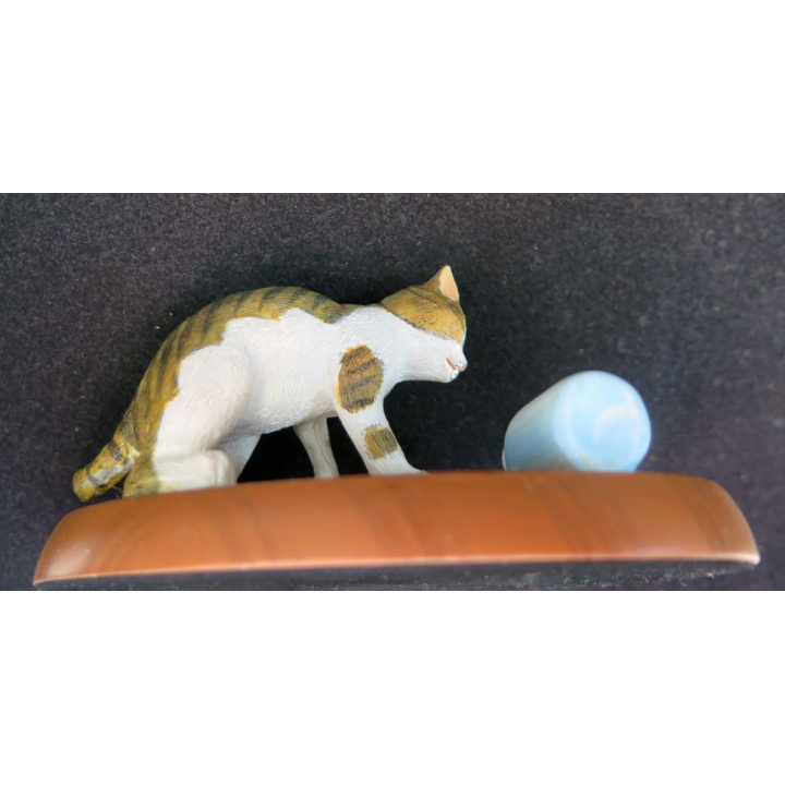 Figurine de Chat en résine : Pris en flagrant délit