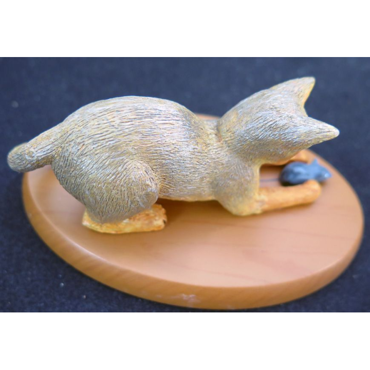 Figurine de Chat en résine : Le Chasseur