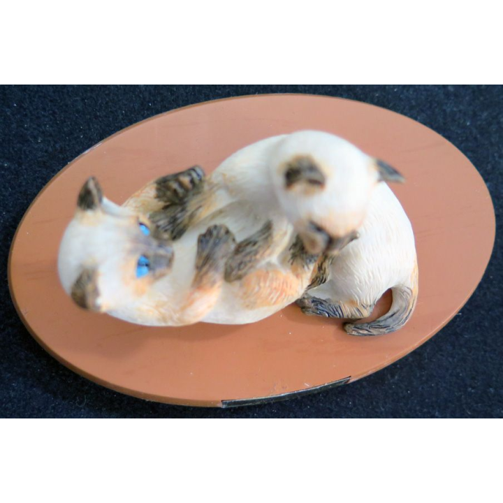Figurine de Chat en résine : Les petits chahuteurs