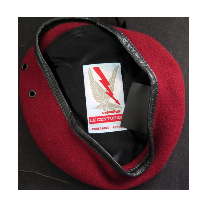 Béret rouge des commandos parachutistes LE CENTURION  Taille 54