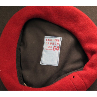 Béret rouge des parachutistes LAUHERE OLORON 1983 Taille 54