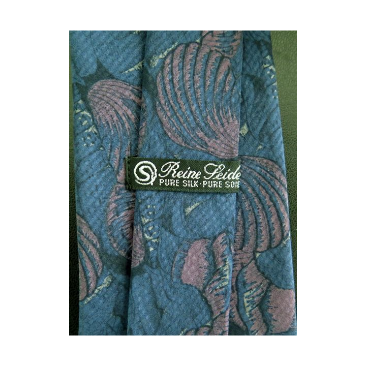 Cravate Reine SeidePure soie motif coquille 