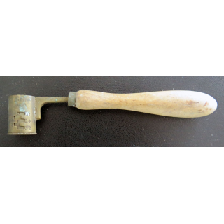 Doseur de poudre pour cartouches allant de 1,4 à 2,6 grammes de poudre