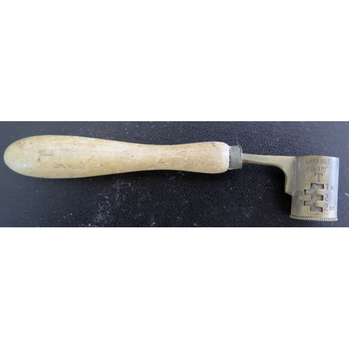 Doseur de poudre pour cartouches allant de 1,4 à 2,6 grammes de poudre