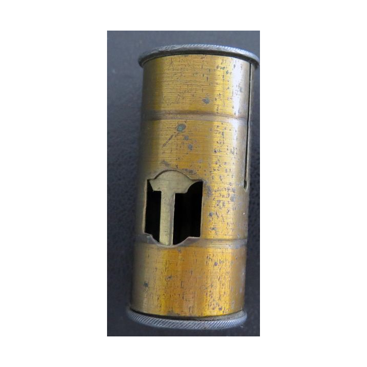 Microscope de poche ancien hauteur 5,5 cm et diamètre base 2,5 cm