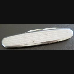 Couteau de poche argenté type cure ongle 8 cm de long