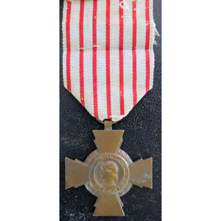 FRANCE : Croix du combattant en bronze