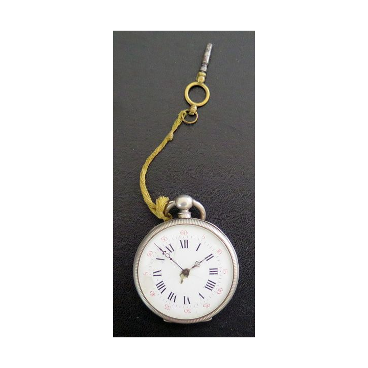 MONTRE :montre à gousset en argent avec remontoir 