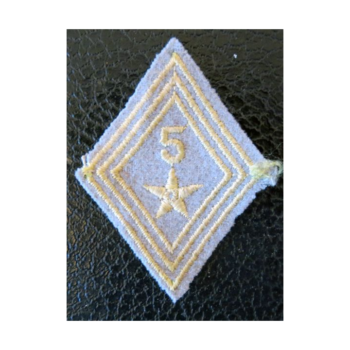 LOSANGE DE BRAS MODÈLE 45 : modèle troupe 5° régiment de tirailleurs variante