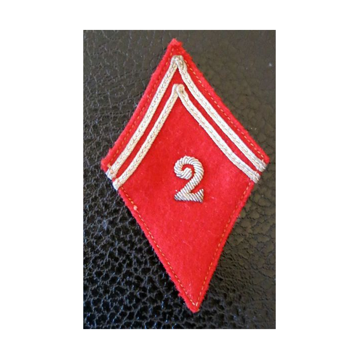 LOSANGE DE BRAS MODÈLE 45 : modèle cadre 2° régiment d'artillerie de montagne précoce