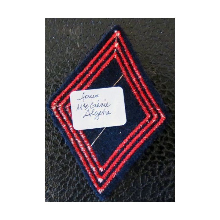 LOSANGE DE BRAS MODÈLE 45 : modèle troupe du11° régiment de Génie période Algérie