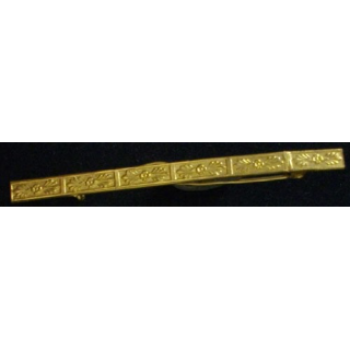 MILITARIA : BARRETTE POUR 6 MÉDAILLES EN RÉDUCTION