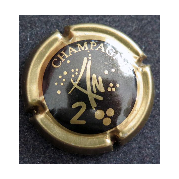 Capsule Muselet de bouteille de champagne GENERIQUE n° 620 An 2000 Noir et Bronze