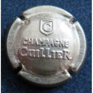 Capsule Muselet de bouteille de champagne CUILLIER Père &  Fils n° 44 Estampée or martelé