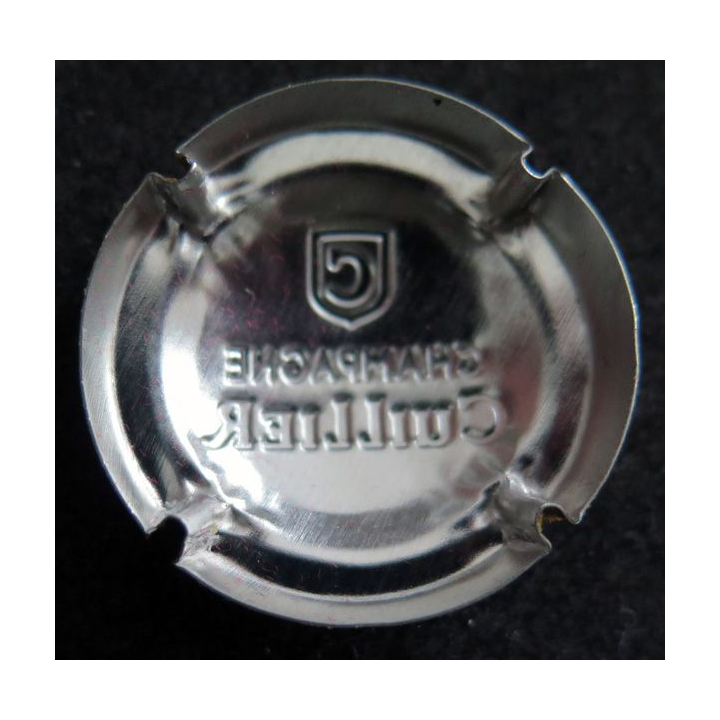 Capsule Muselet de bouteille de champagne CUILLIER Père &  Fils n° 44 Estampée or martelé