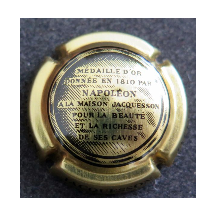 Capsule Muselet de bouteille de champagne JACQUESSON & Fils n° 24a Or clair portrait au verso