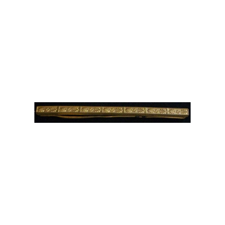 MILITARIA : BARRETTE POUR 7 MÉDAILLES EN RÉDUCTION