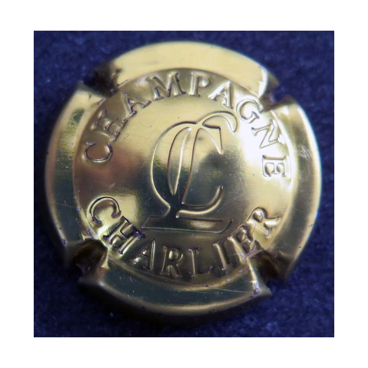 Capsule Muselet de bouteille de champagne CHARLIER n° 16 estampée or