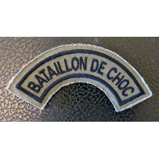 TITRE D'EPAULE (banane) : modèle du 1° Bataillon de Choc dos velcro